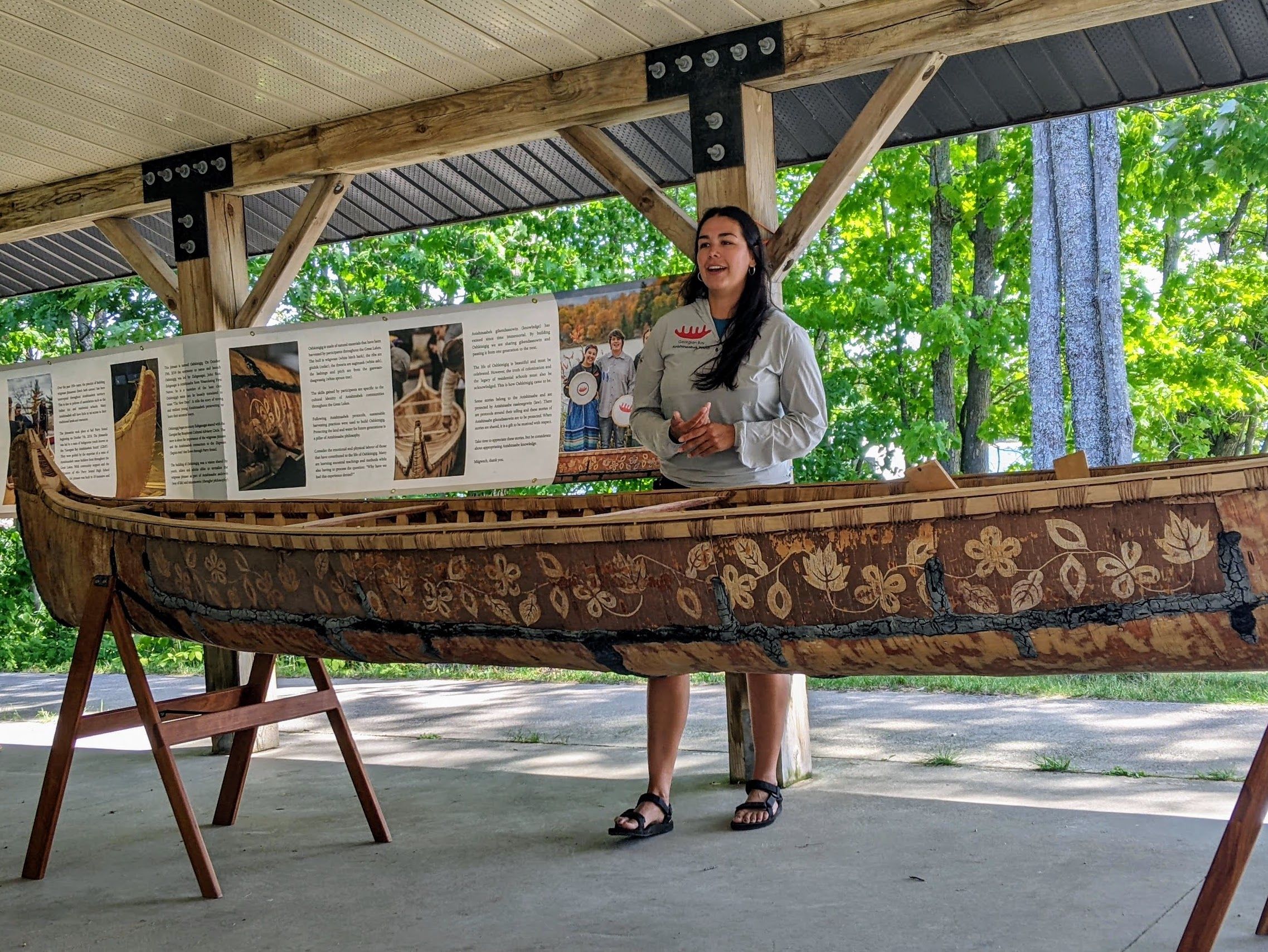 Guia para conhecer a Georgian Bay do Canadá 8 Kyla Juiz, Líder Juvenil, Anishinaabek Youth